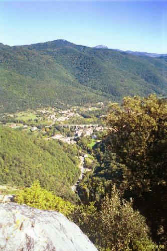 photo taken from Puilauren. .