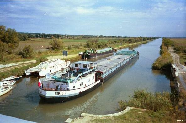photo of Canal du Rhone