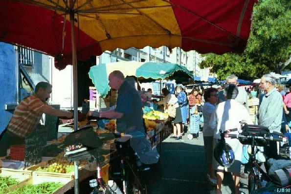 photo of Tarascon Market