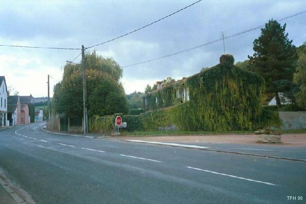 photo of Town of Jenzat.